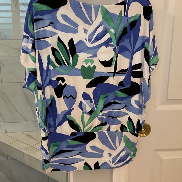 Chico's Multicolor Leaf Print Blouse - Picture 2 of 2